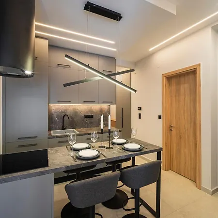 Apartament Pdeluxe Gounari